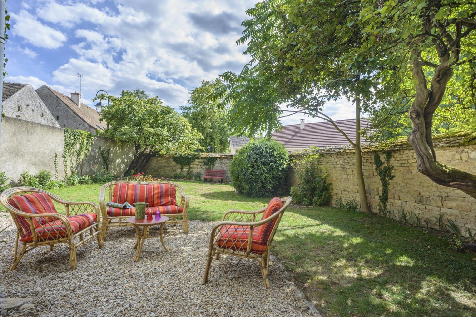 Maison Le Village - Maison D'Hotes Montagny-les-Beaune Номер фото